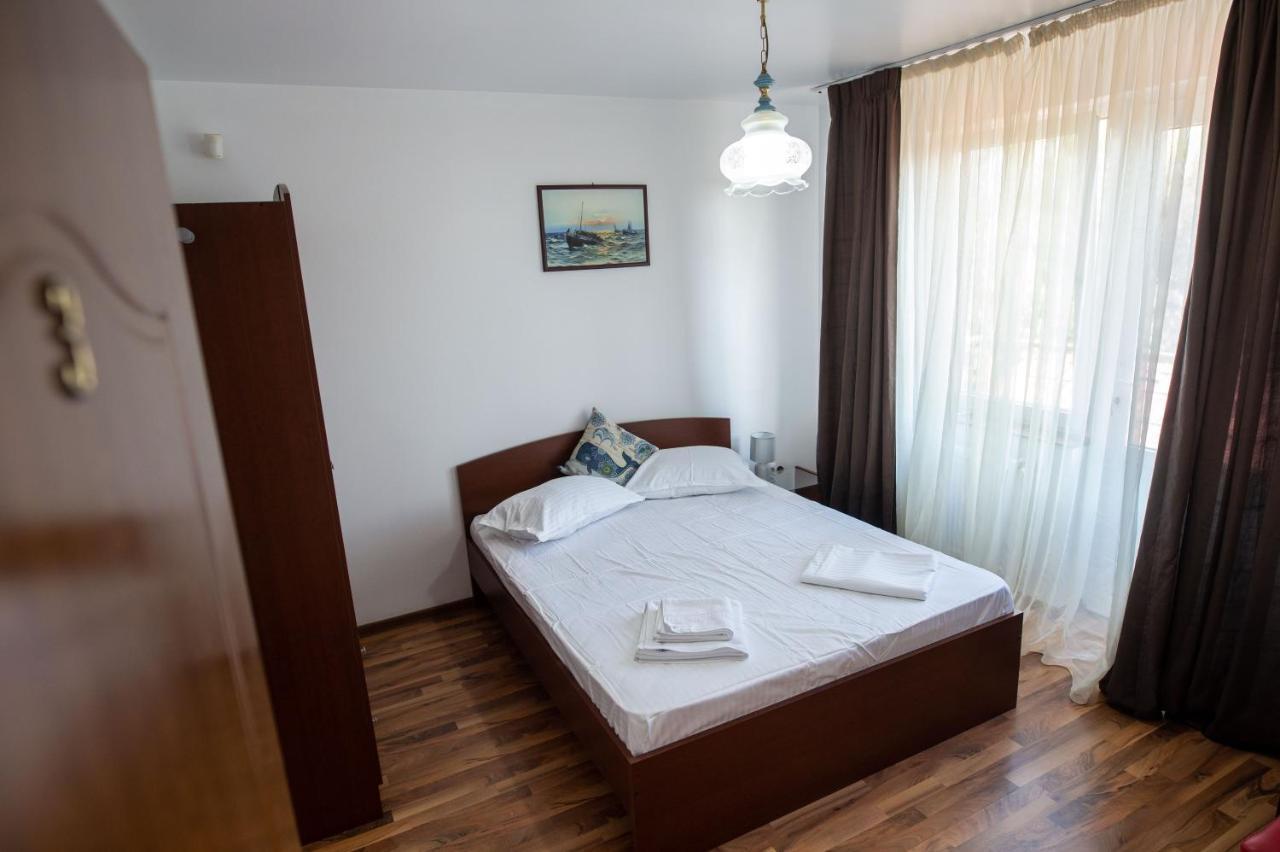 Vila Jean Bart Hotel มันกาเลีย ภายนอก รูปภาพ